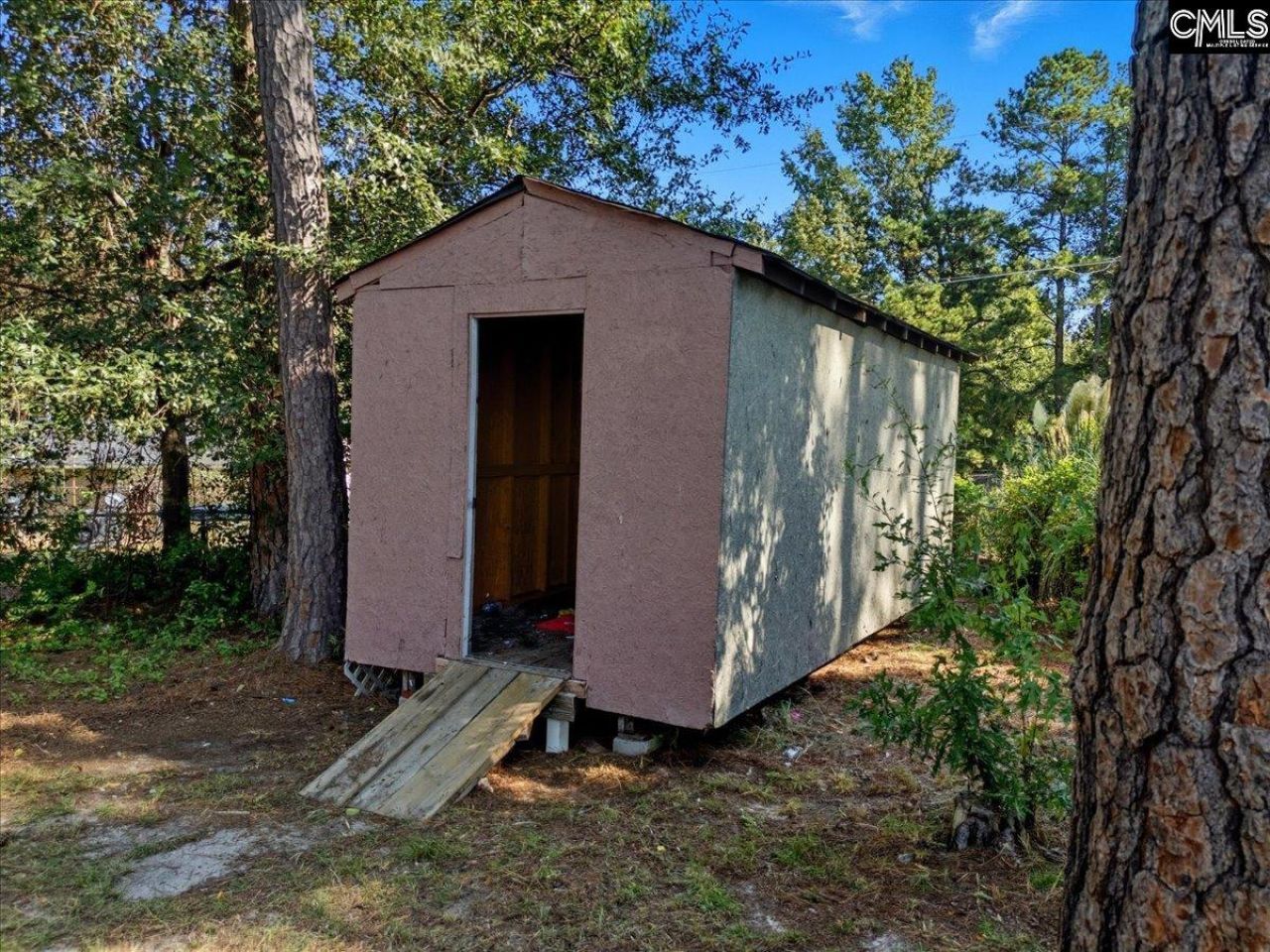 114 Penelope Lane Photo 23