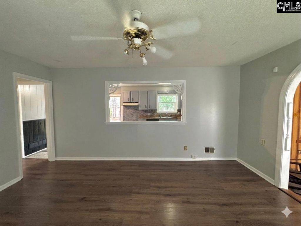 114 Penelope Lane Photo 7