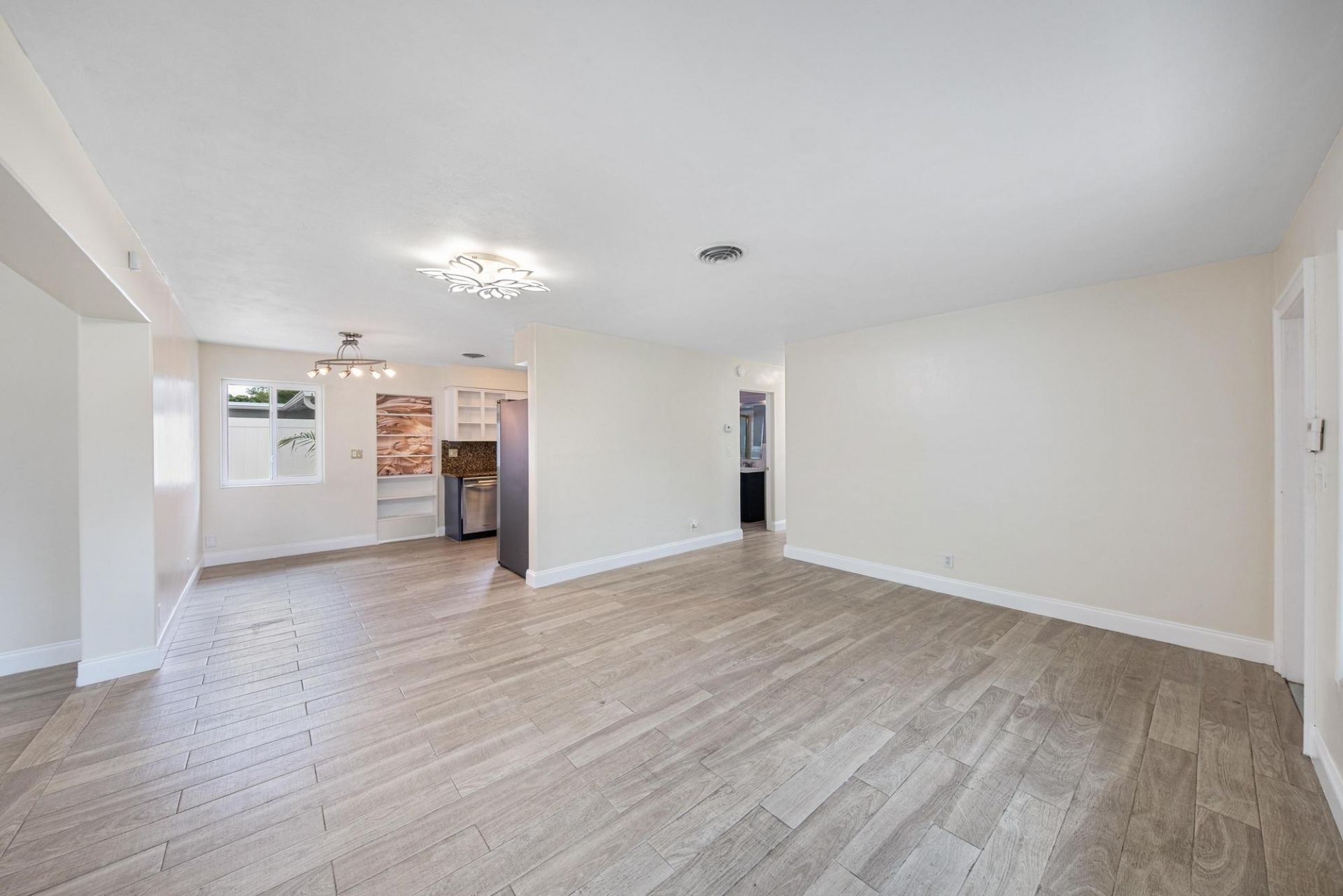 2611 NE 16th Street, Pompano Beach, FL 33062 Photo