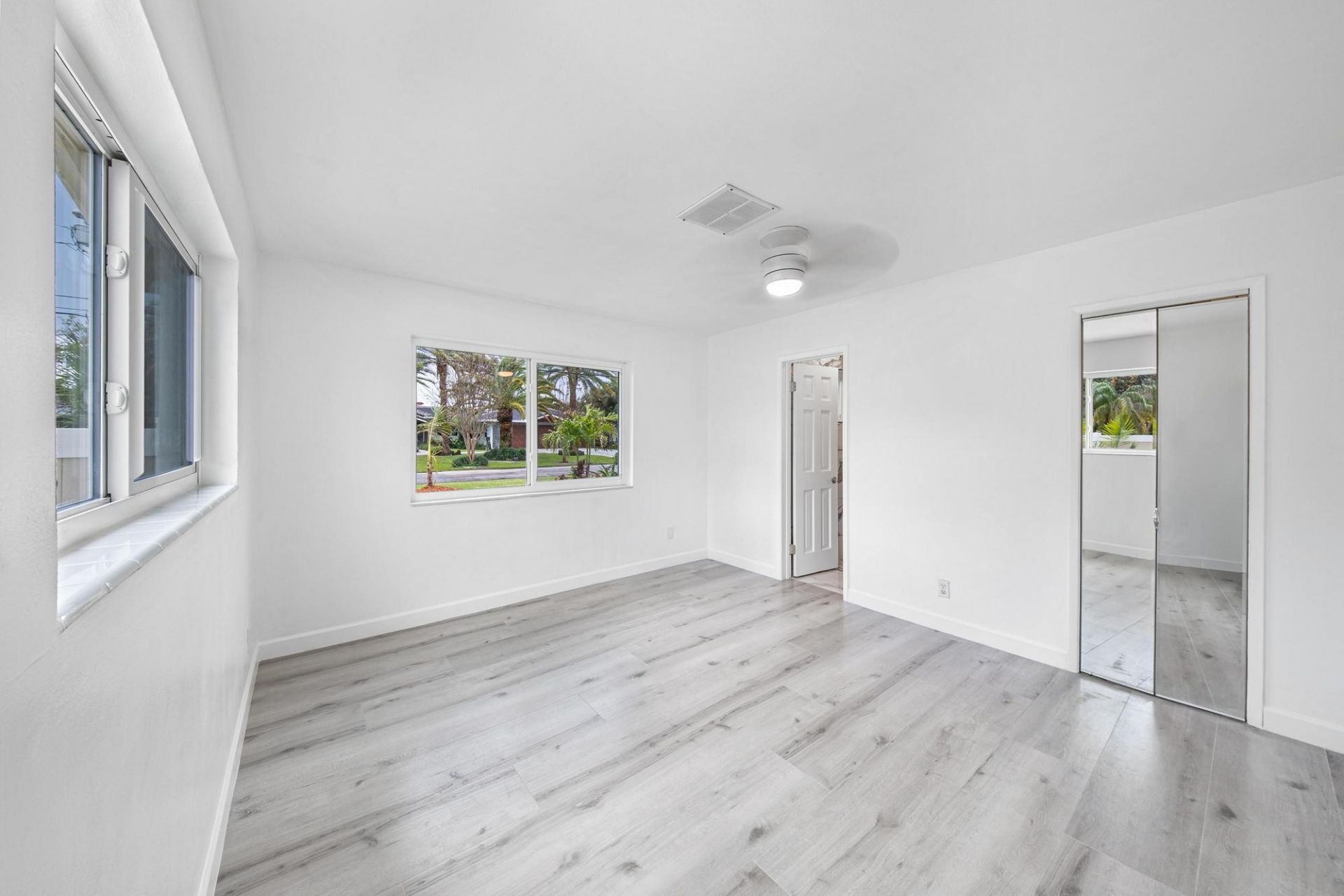 2611 NE 16th Street, Pompano Beach, FL 33062 Photo