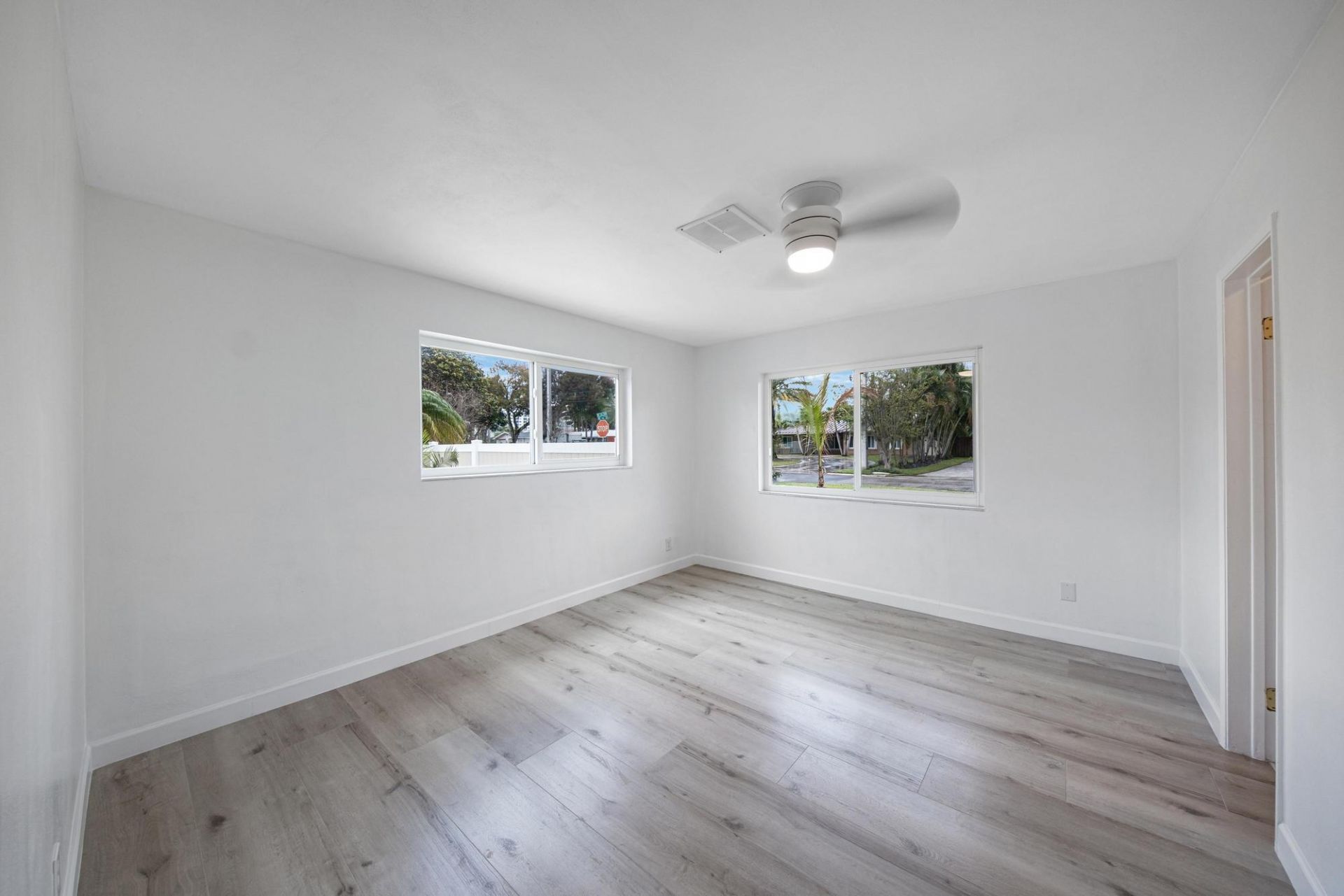 2611 NE 16th Street, Pompano Beach, FL 33062 Photo