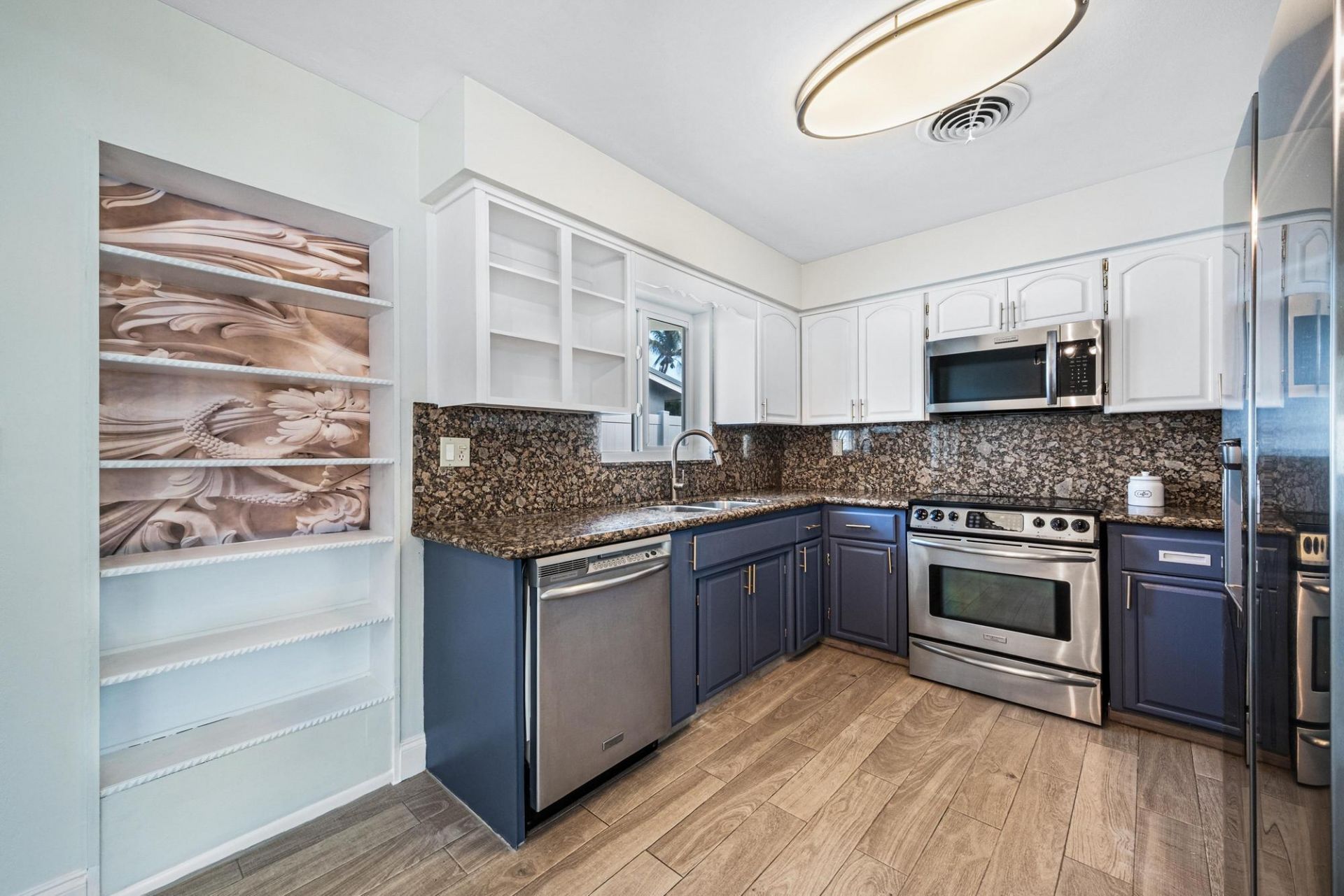 2611 NE 16th Street, Pompano Beach, FL 33062 Photo