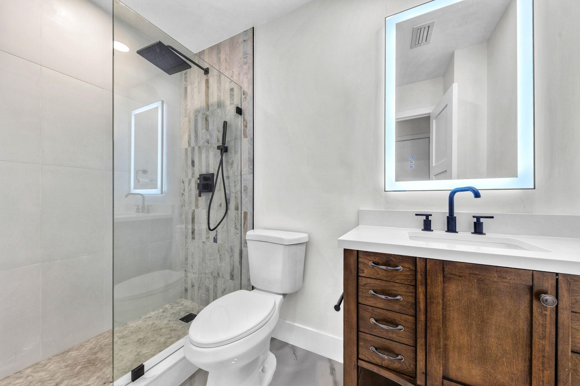 100 Paradise Harbour Boulevard, Unit 502, North Palm Beach, FL 33408 Photo