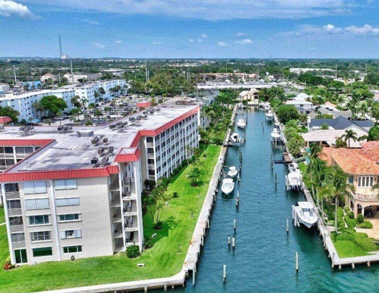 100 Paradise Harbour Boulevard, Unit 502, North Palm Beach, FL 33408 Photo