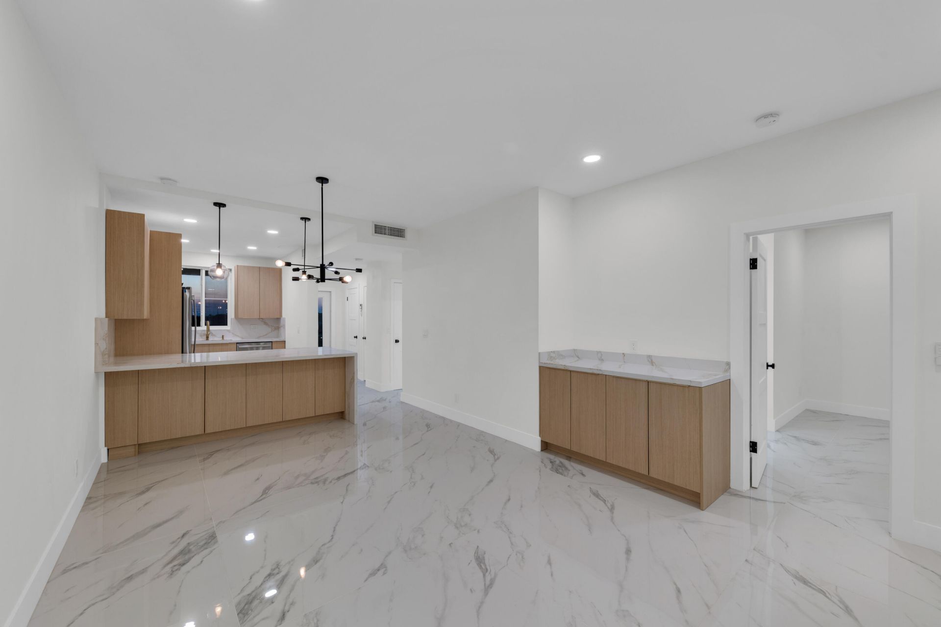 100 Paradise Harbour Boulevard, Unit 502, North Palm Beach, FL 33408 Photo