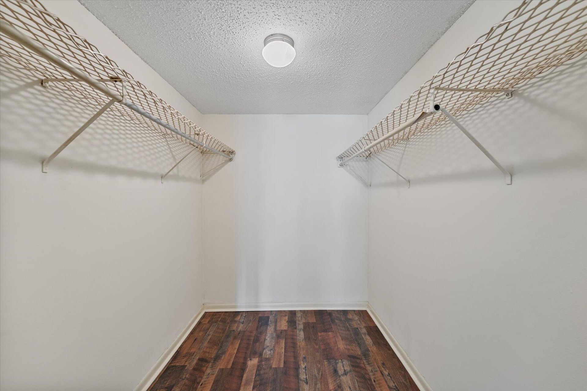 719 Lori Drive, Unit 204, Palm Springs, FL 33461 Photo