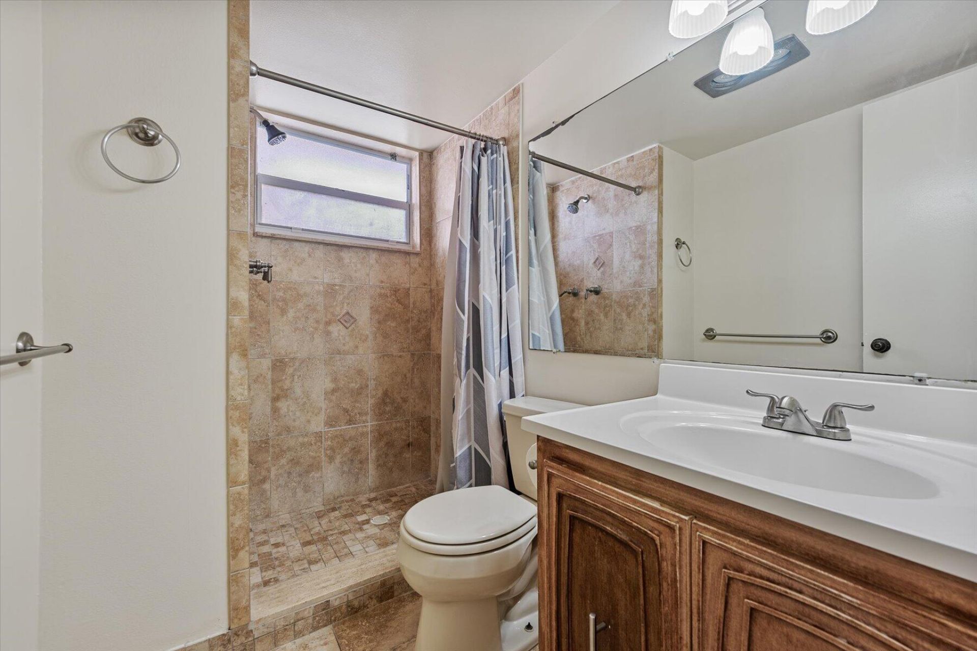 719 Lori Drive, Unit 204, Palm Springs, FL 33461 Photo