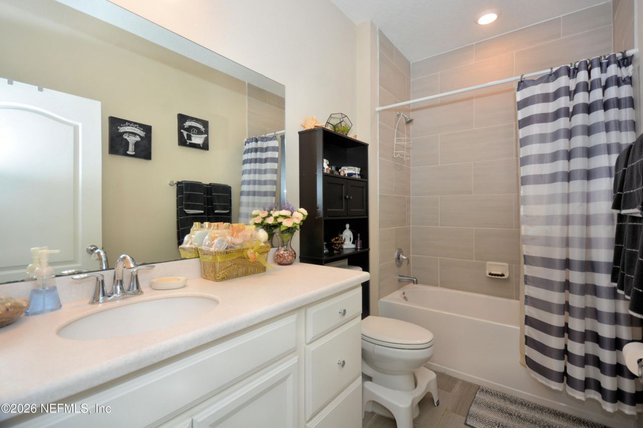 7324 Rock Brook Drive, Jacksonville, FL 32222 Photo