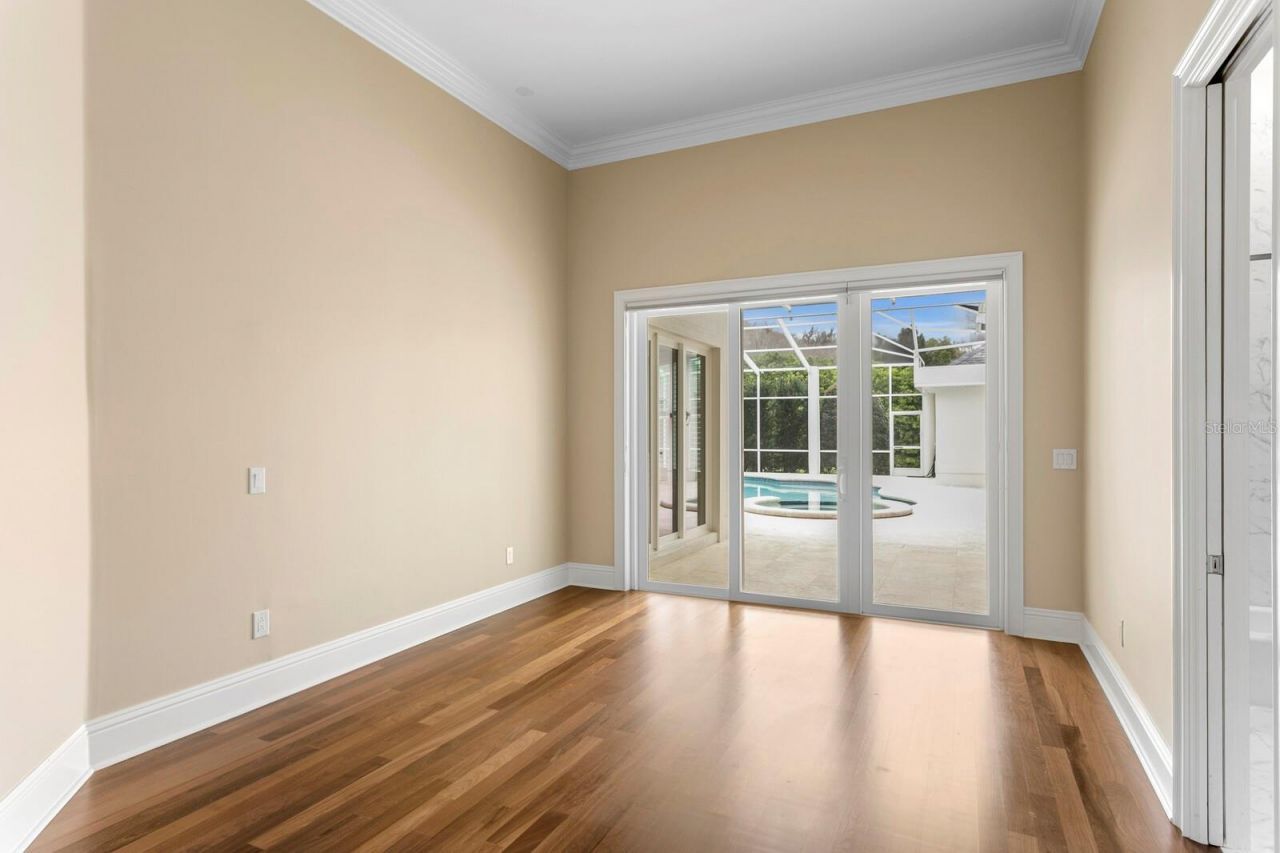 16504 Avila Boulevard, Tampa, FL 33613 Photo