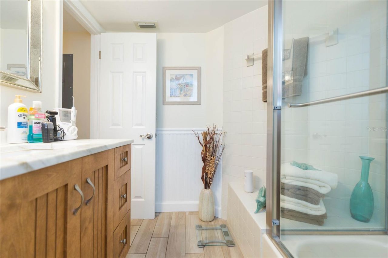 5541 Puerta Del Sol Boulevard S, Unit 318, Saint Petersburg, FL 33715 Photo