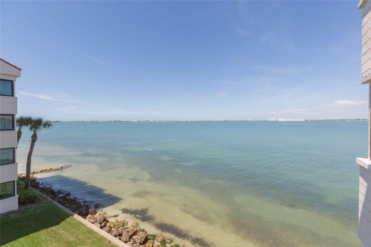 5541 Puerta Del Sol Boulevard S, Unit 318, Saint Petersburg, FL 33715 Photo