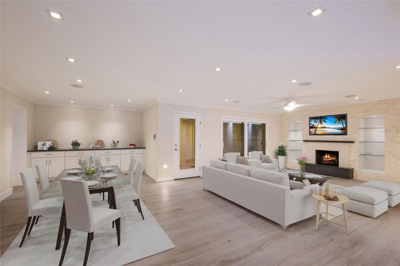 103 Fillmore Drive, Sarasota, FL 34236 Photo