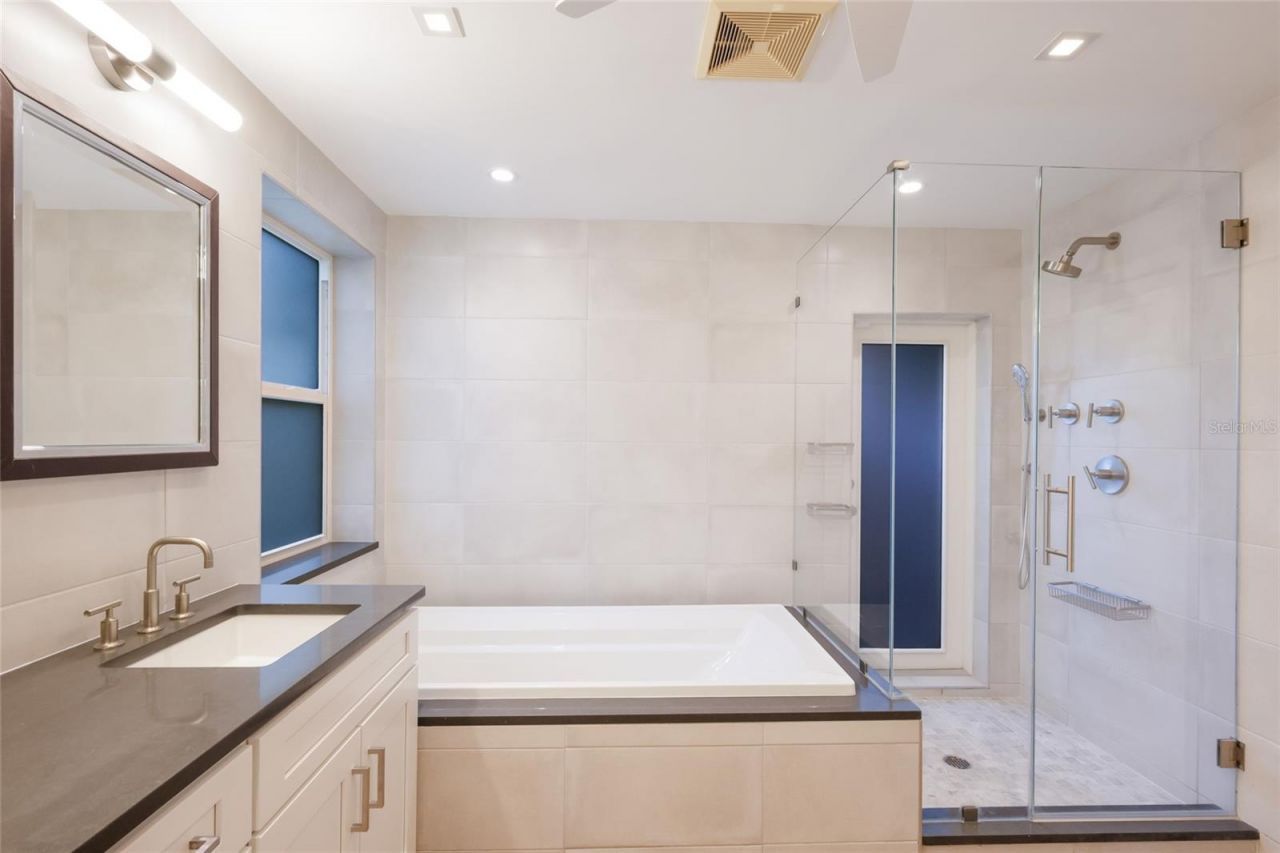 103 Fillmore Drive, Sarasota, FL 34236 Photo