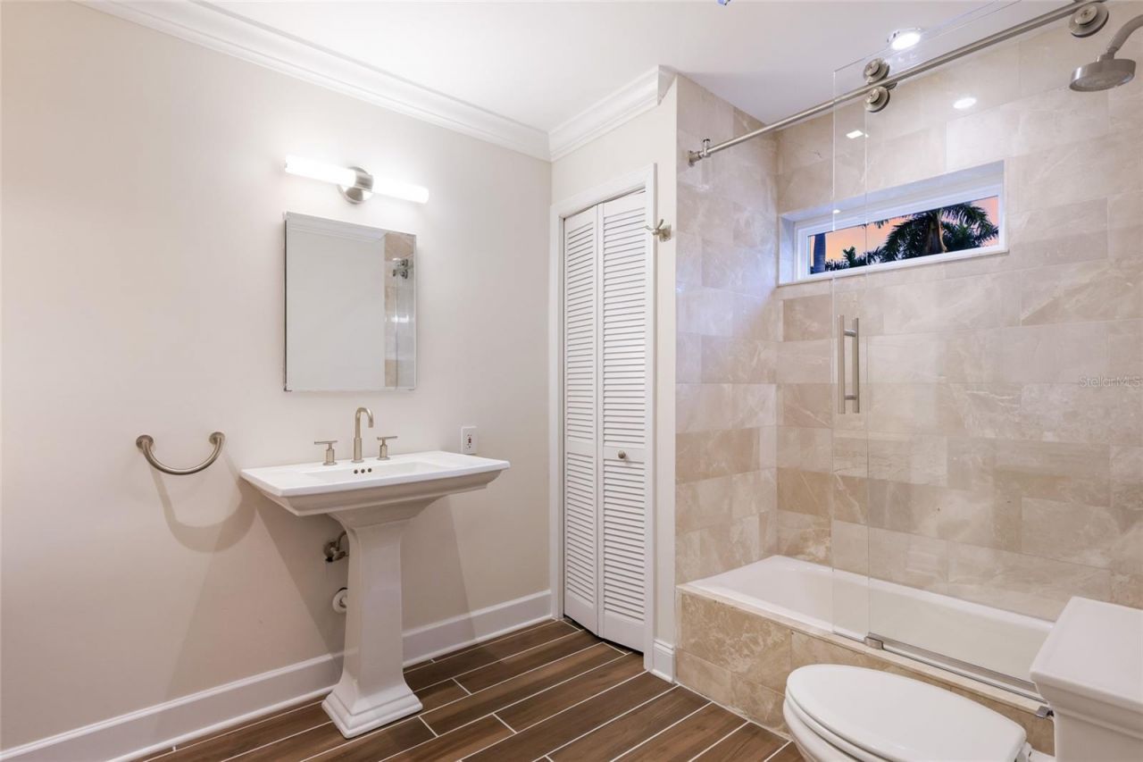 103 Fillmore Drive, Sarasota, FL 34236 Photo