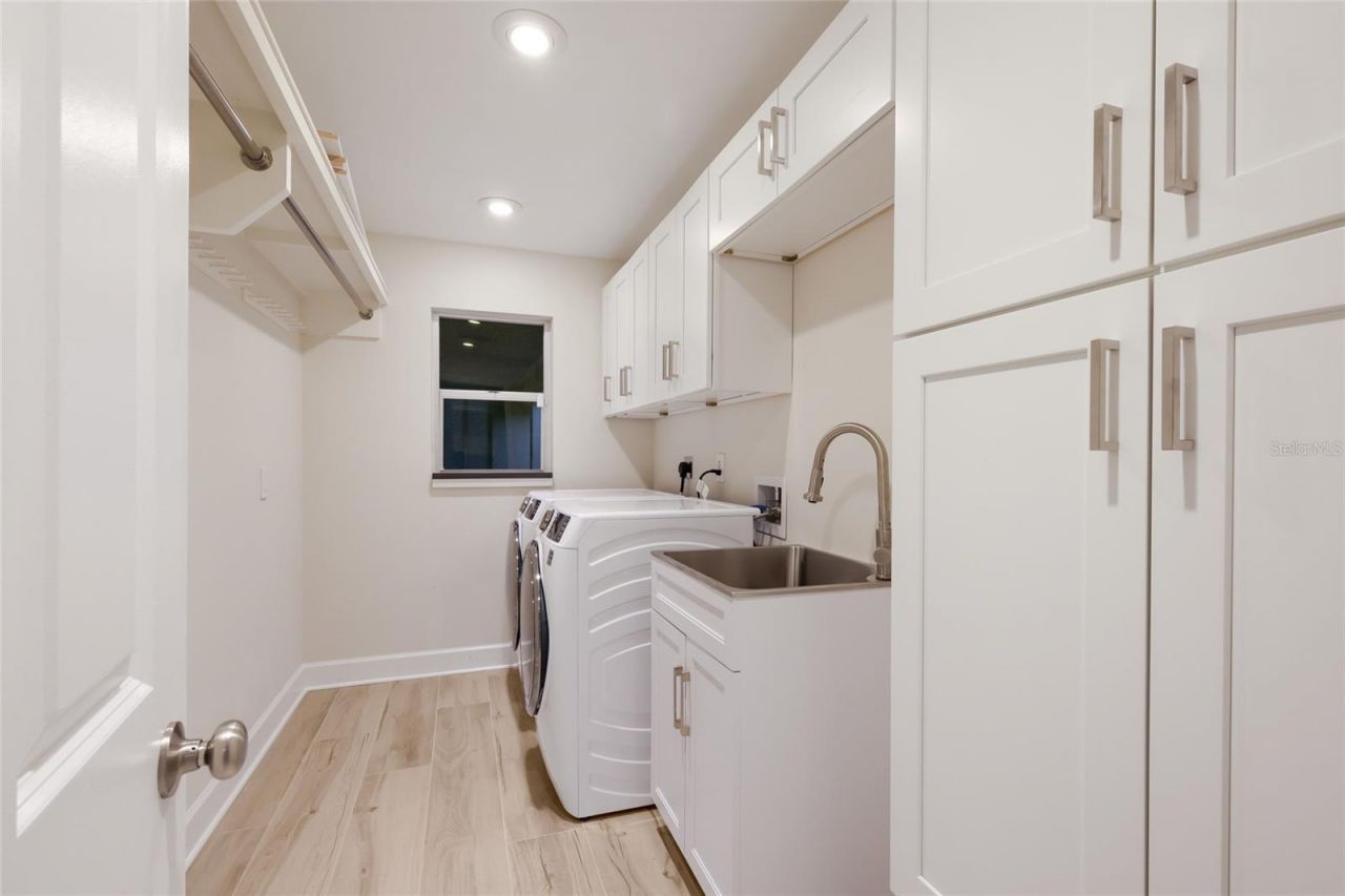 103 Fillmore Drive, Sarasota, FL 34236 Photo