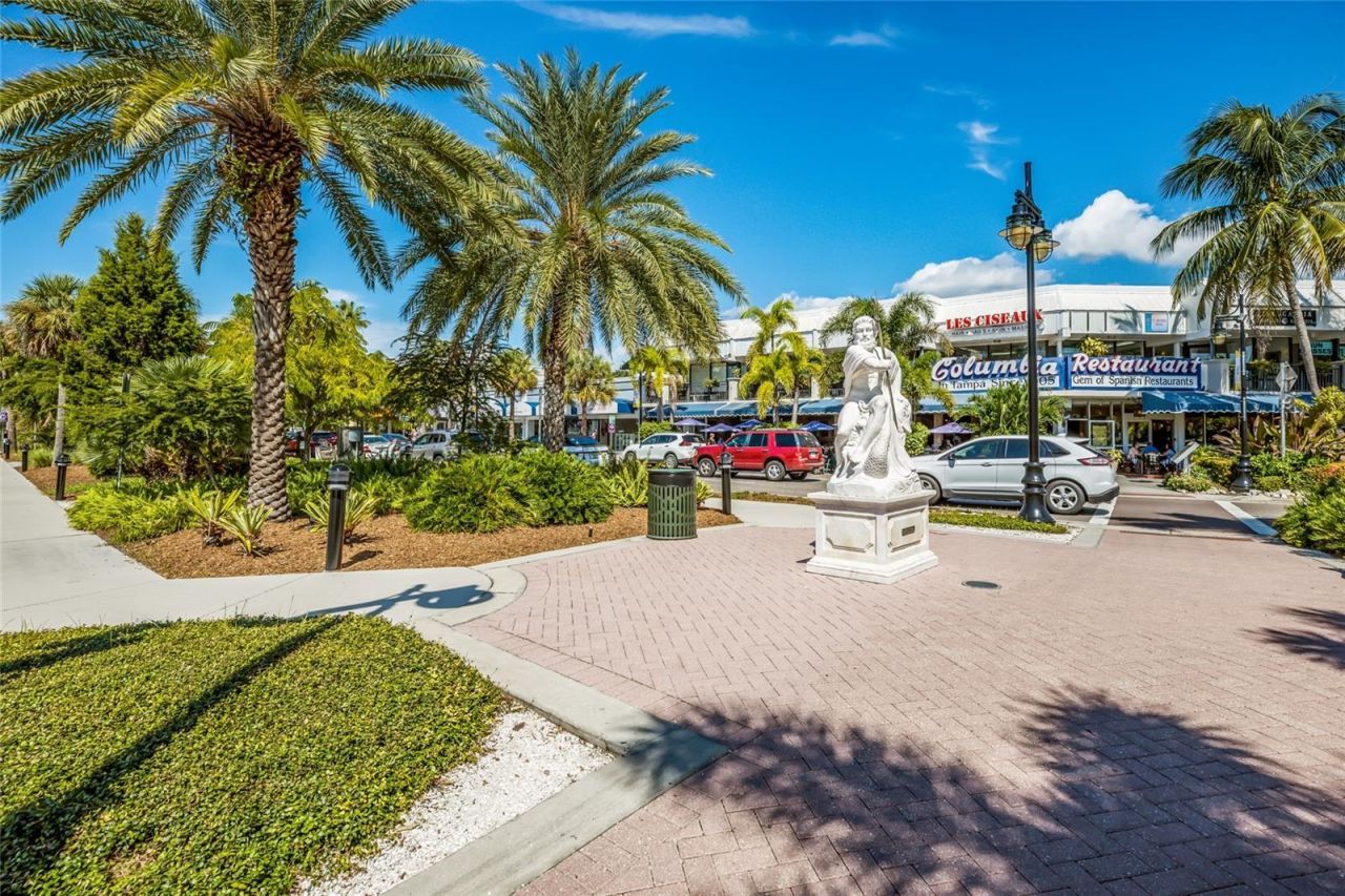 103 Fillmore Drive, Sarasota, FL 34236 Photo