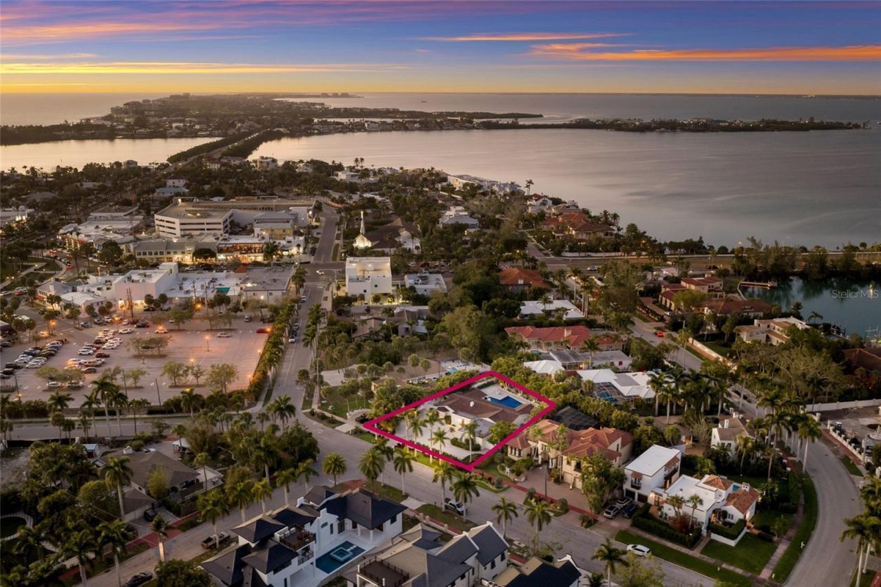 103 Fillmore Drive, Sarasota, FL 34236 Photo