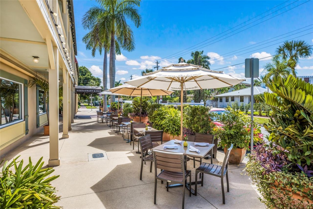 103 Fillmore Drive, Sarasota, FL 34236 Photo