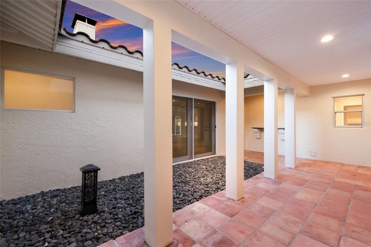 103 Fillmore Drive, Sarasota, FL 34236 Photo