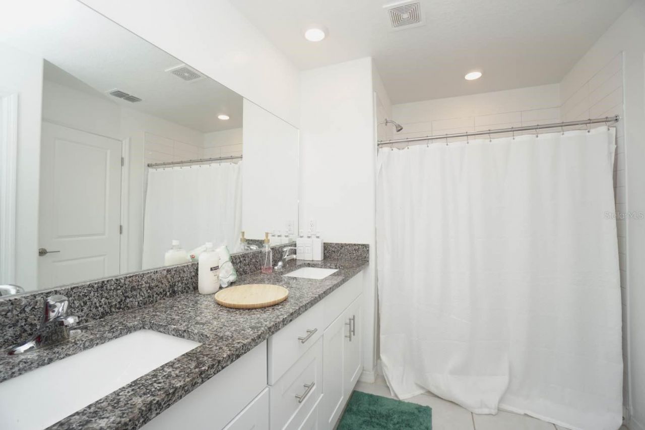 6417 Ten Acre Court, Zephyrhills, FL 33541 Photo