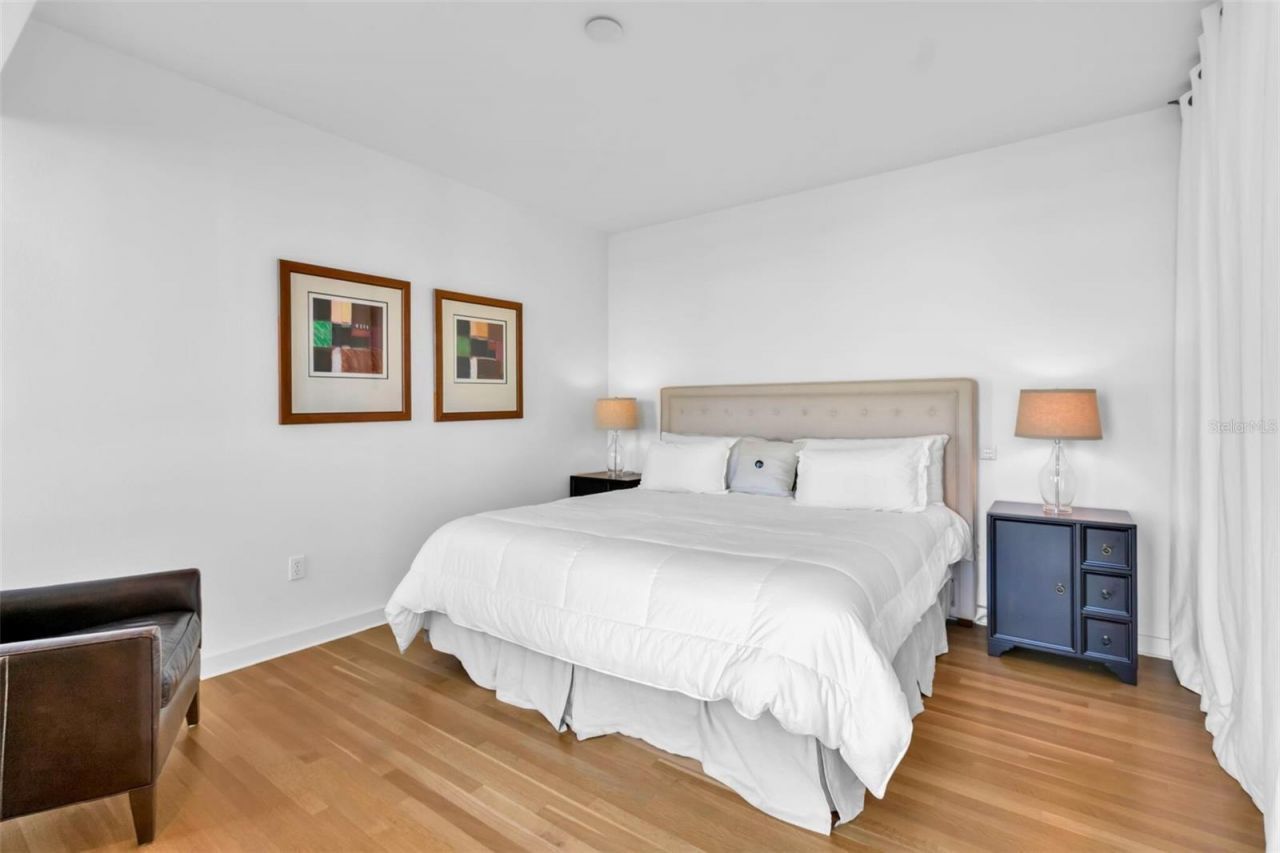 1350 Main Street, Unit 502, Sarasota, FL 34236 Photo