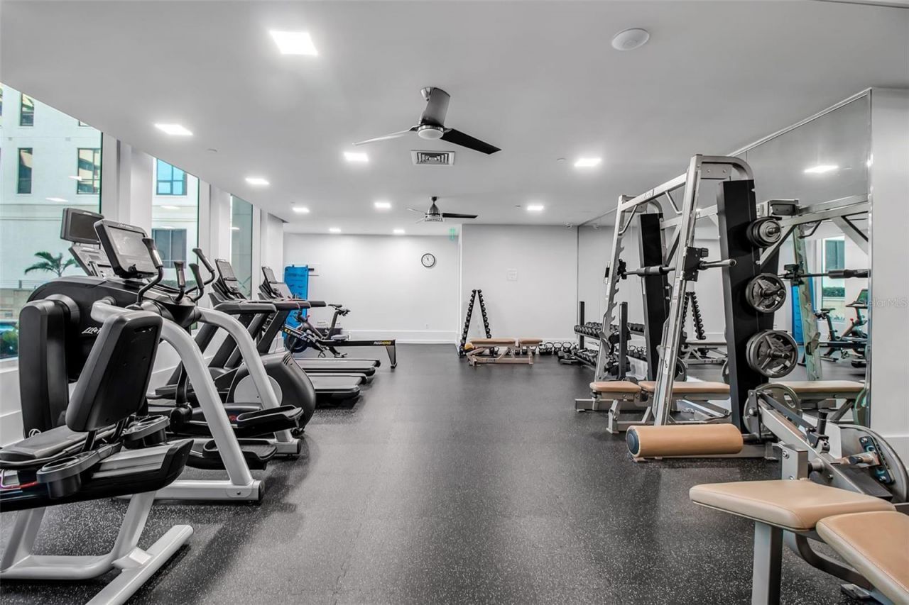 1350 Main Street, Unit 502, Sarasota, FL 34236 Photo