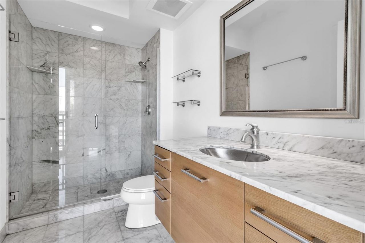 1350 Main Street, Unit 502, Sarasota, FL 34236 Photo