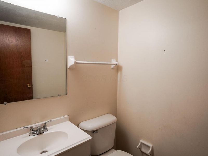 5746 Kendrick Drive , Galloway, OH 43119 Photo 12