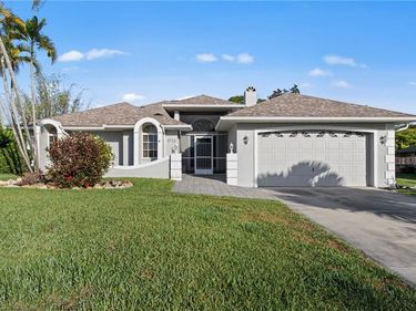 4724 Riverside DR, ESTERO, FL 33928