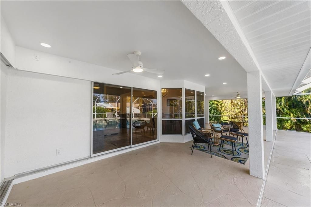 4724 Riverside Dr, Estero, FL 33928 Photo