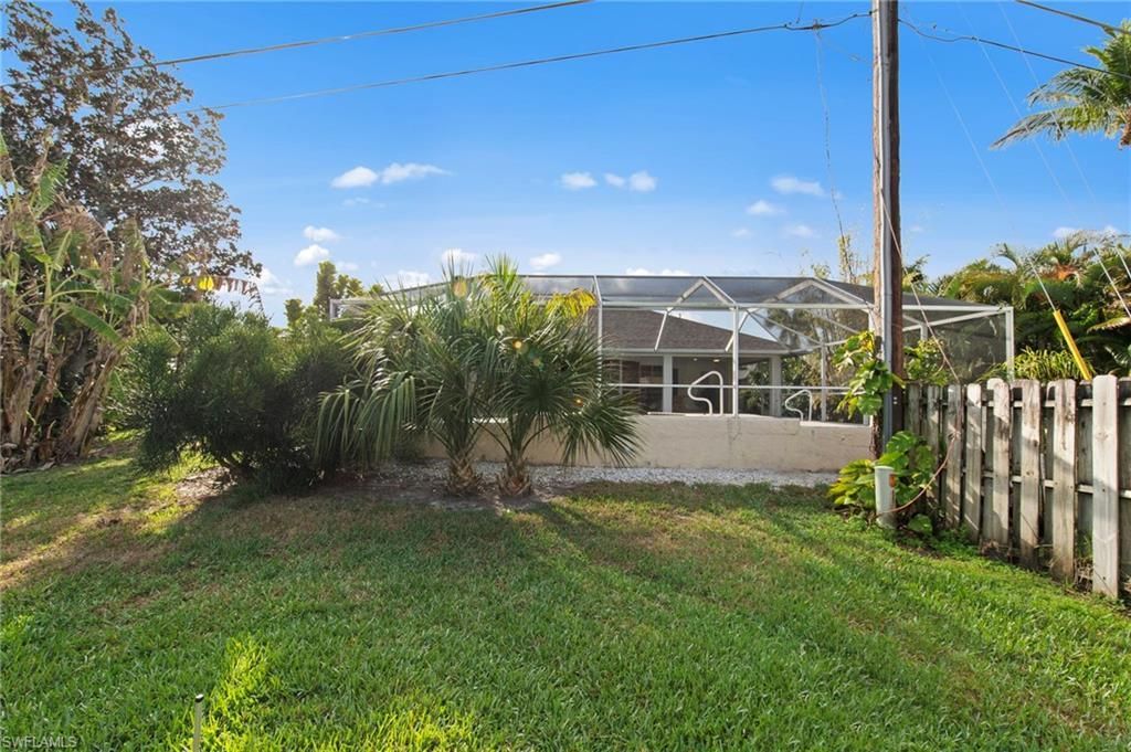 4724 Riverside Dr, Estero, FL 33928 Photo