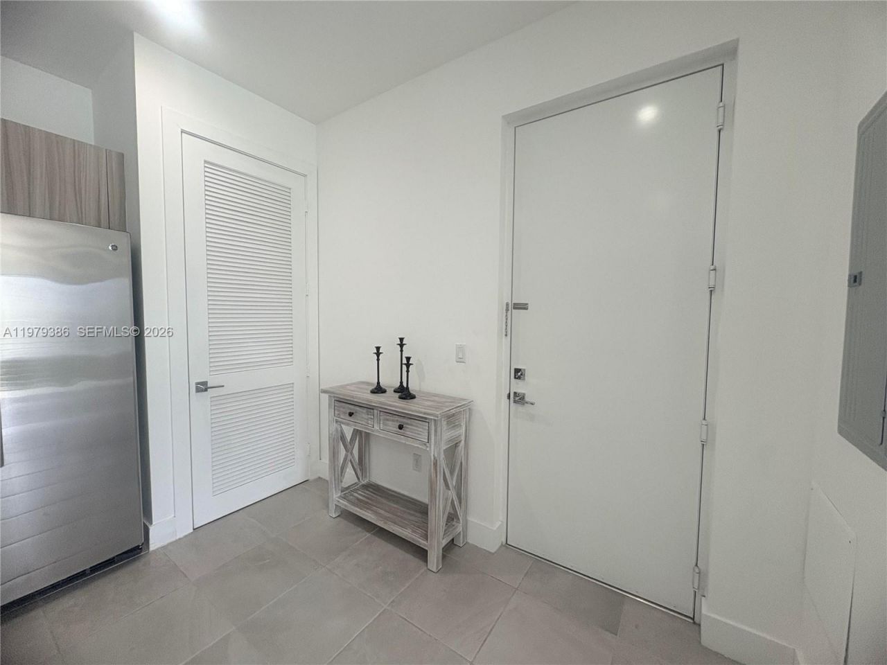1045 NE 18th Ave, Unit 304, Fort Lauderdale, FL 33304 Photo