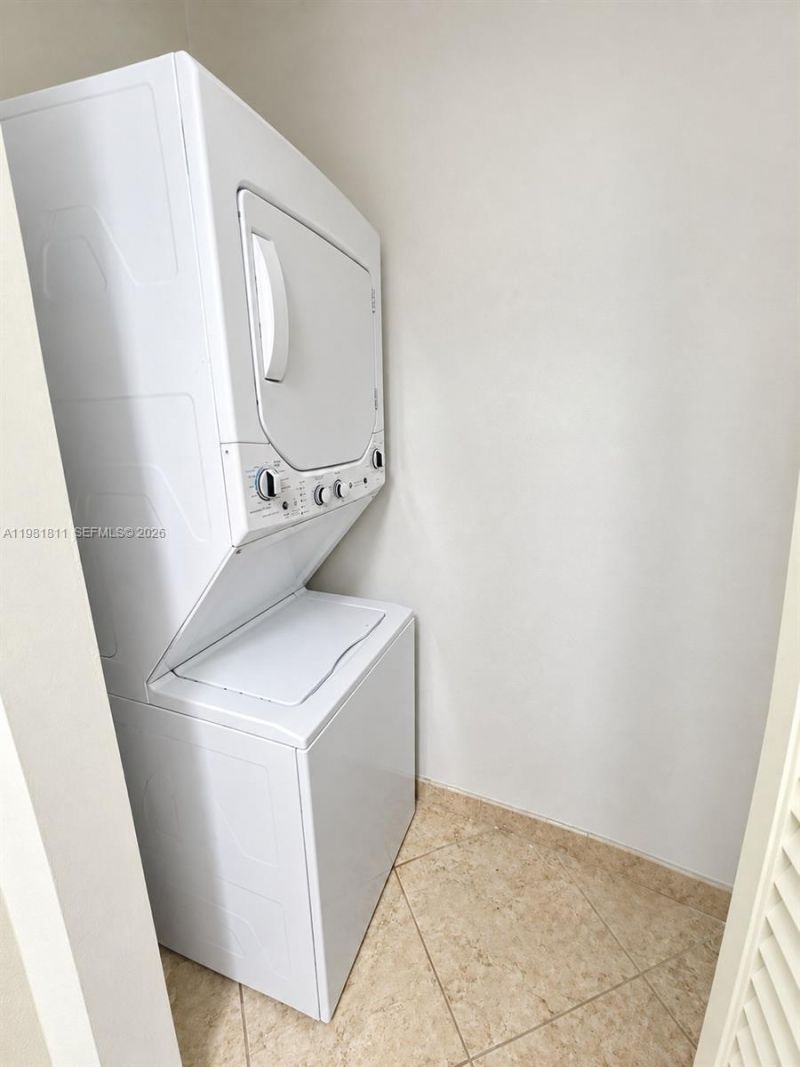 8816 Collins Ave, Unit 105, Surfside, FL 33154 Photo