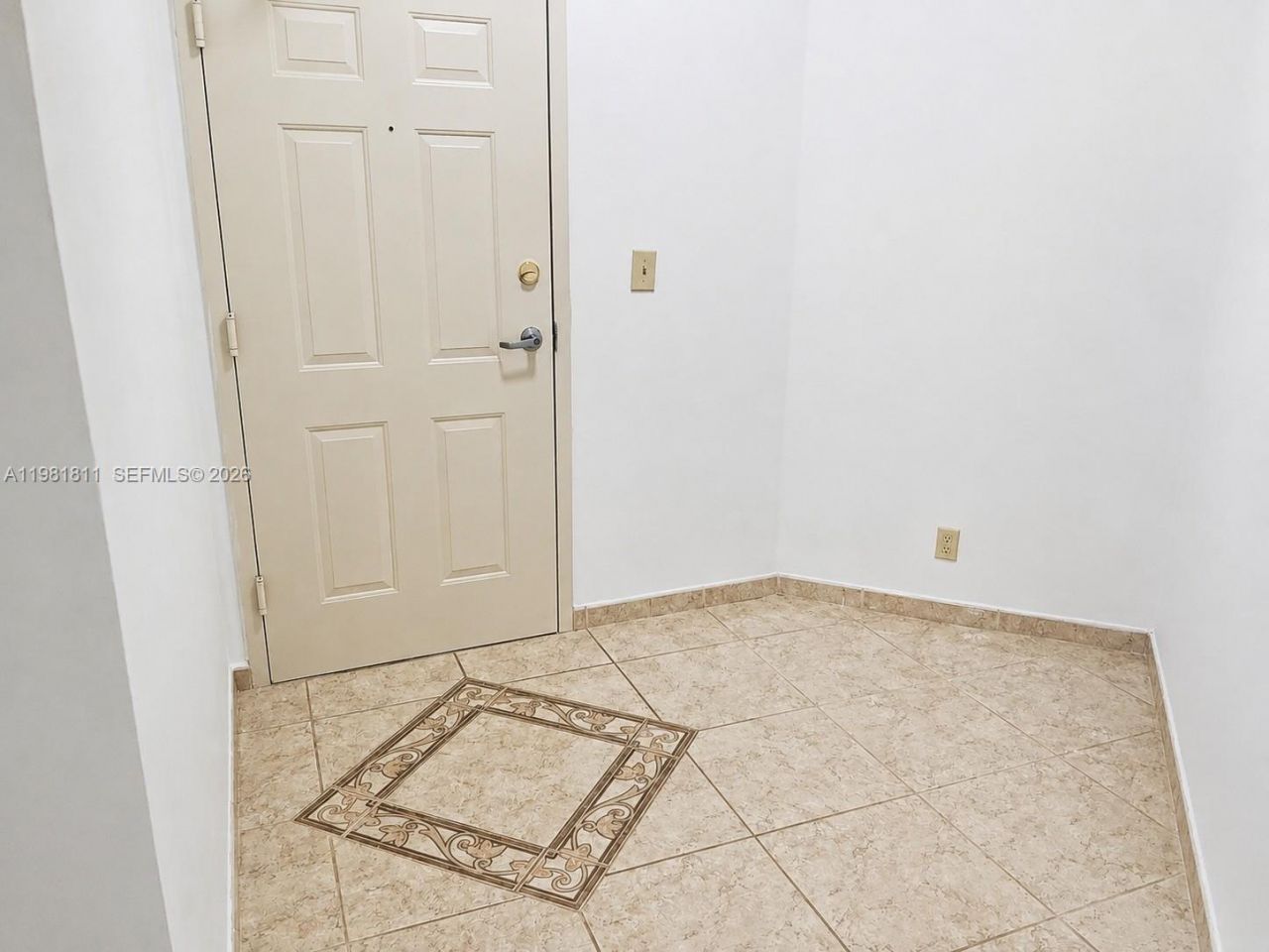8816 Collins Ave, Unit 105, Surfside, FL 33154 Photo