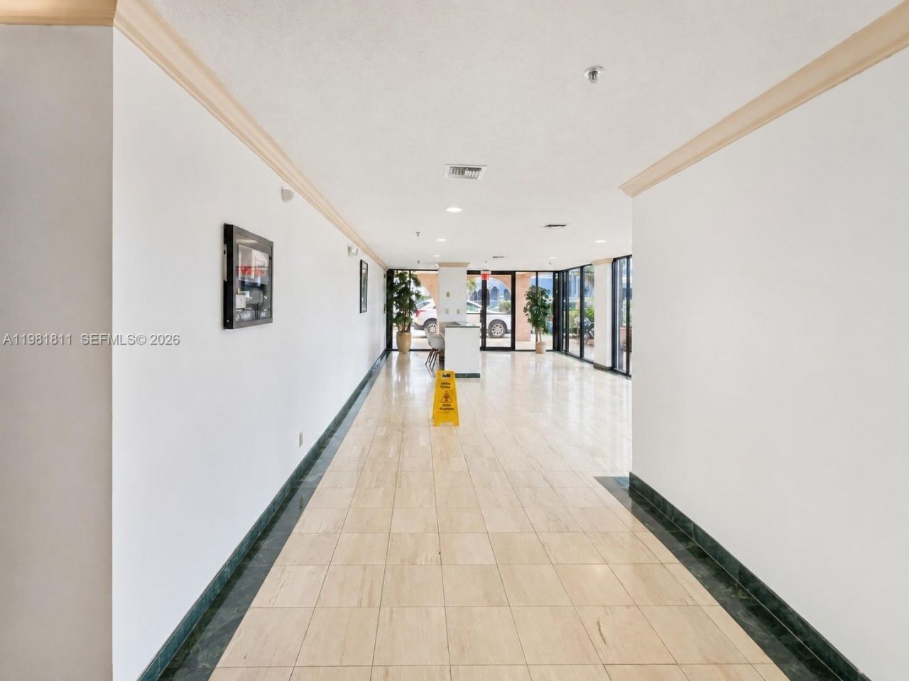 8816 Collins Ave, Unit 105, Surfside, FL 33154 Photo