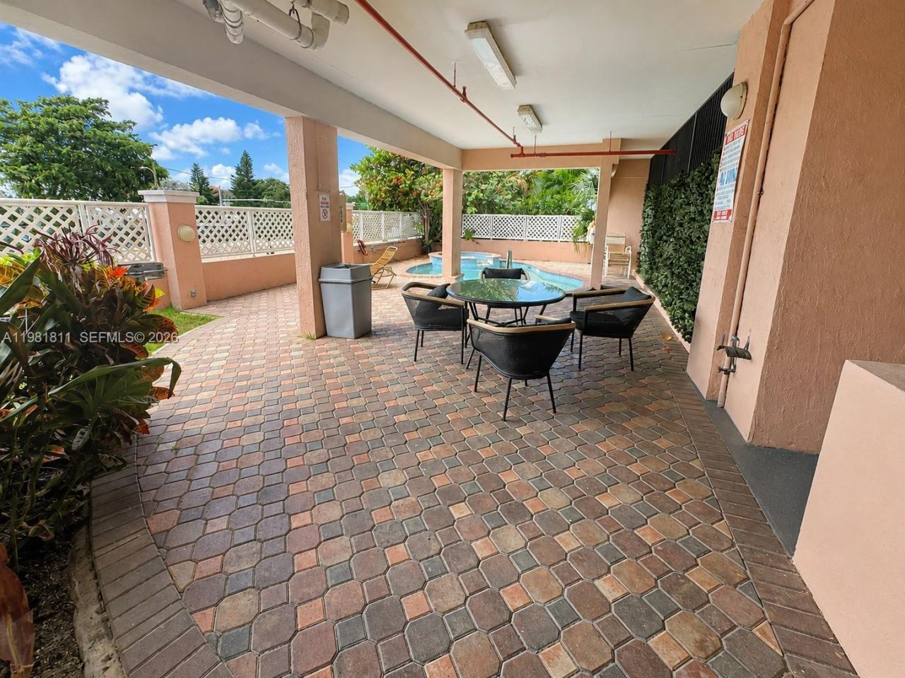8816 Collins Ave, Unit 105, Surfside, FL 33154 Photo