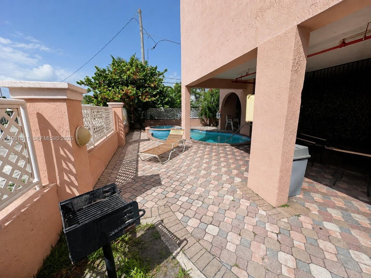 8816 Collins Ave, Unit 105, Surfside, FL 33154 Photo