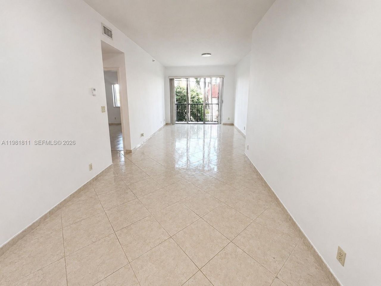 8816 Collins Ave, Unit 105, Surfside, FL 33154 Photo