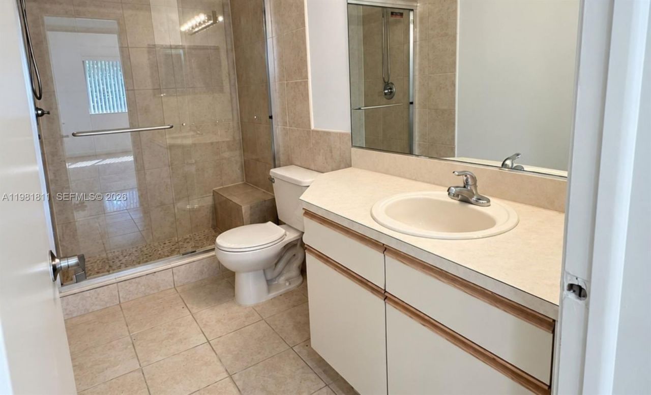 8816 Collins Ave, Unit 105, Surfside, FL 33154 Photo