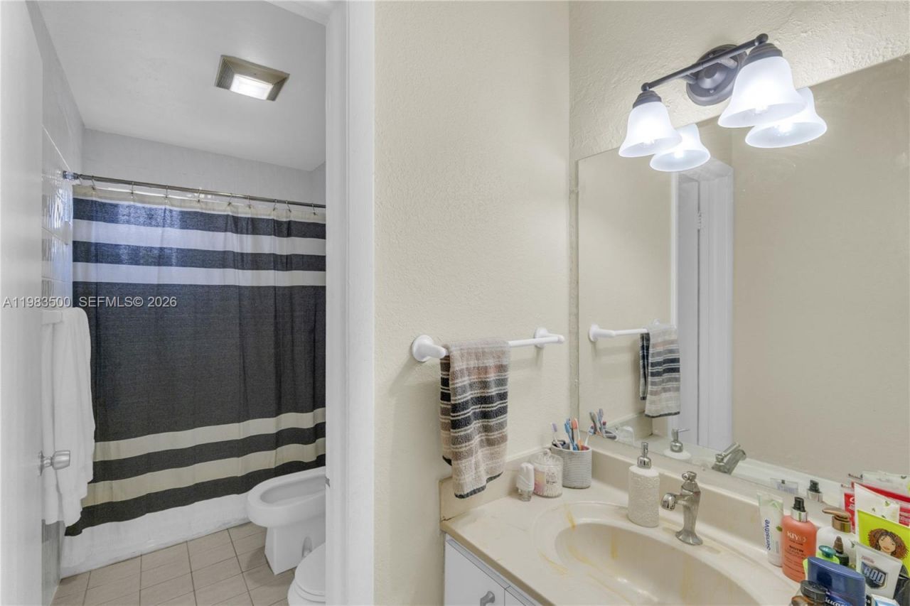 12691 SW 190th St, Miami, FL 33177 Photo