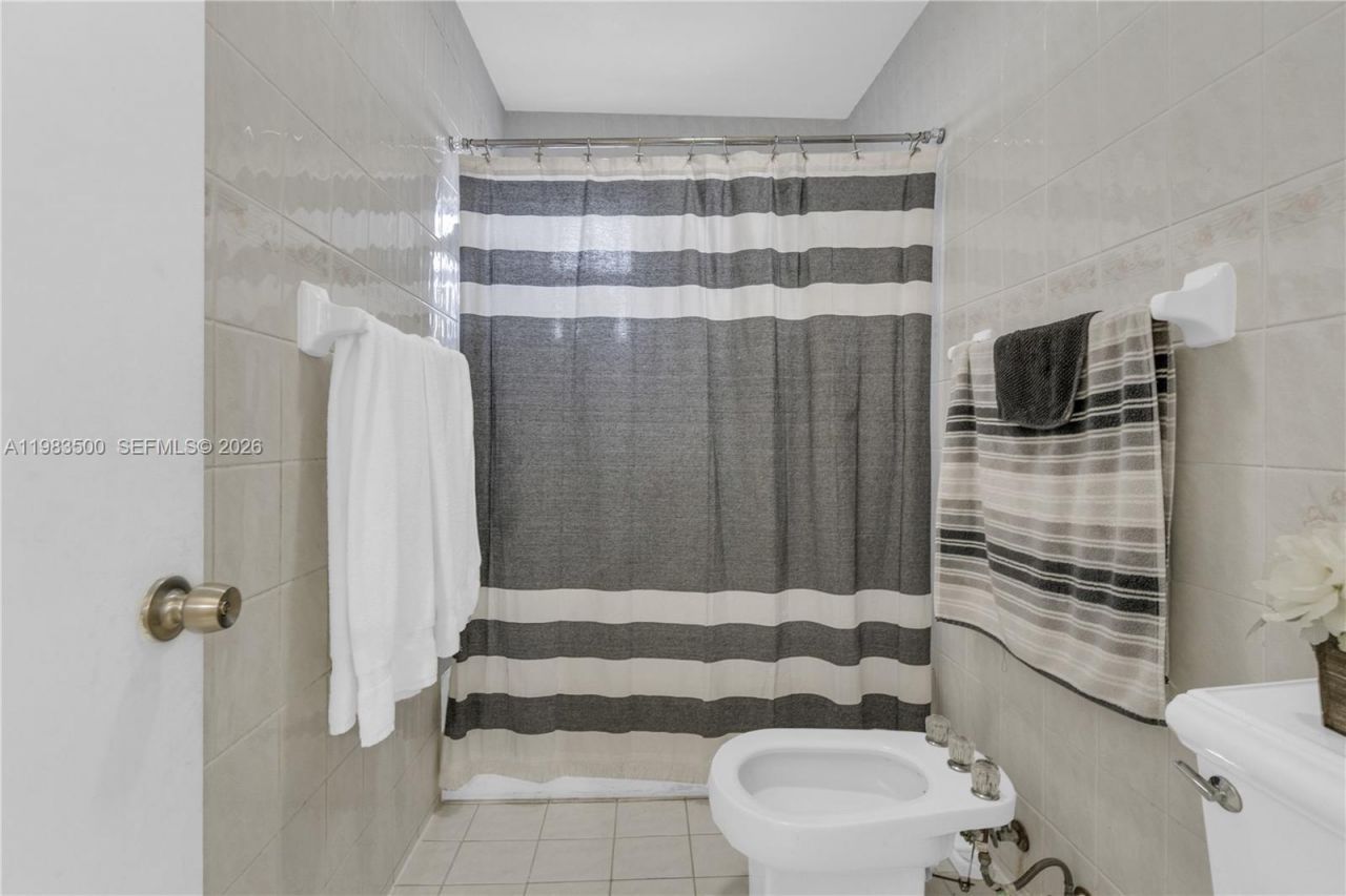 12691 SW 190th St, Miami, FL 33177 Photo