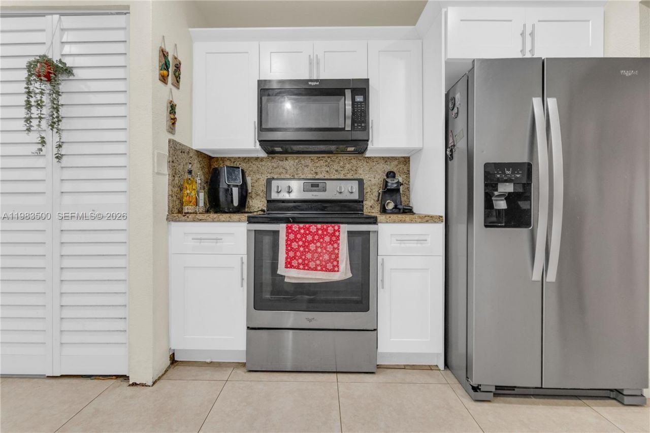 12691 SW 190th St, Miami, FL 33177 Photo