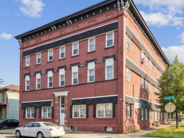 348 Maria Avenue, Saint Paul, MN 55106