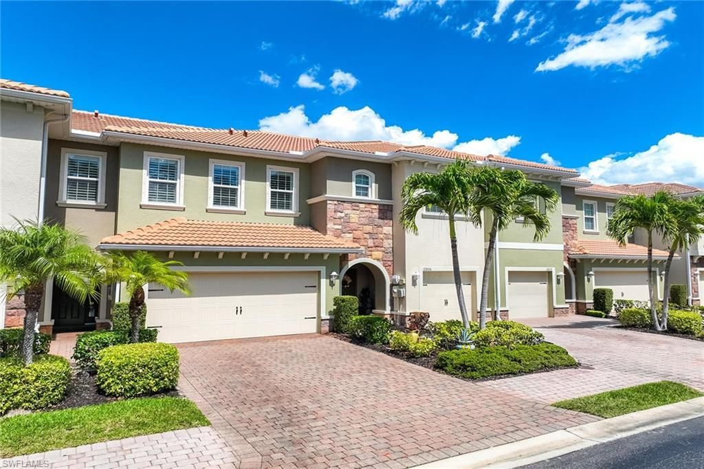 10804 Alvara Point Dr, Bonita Springs, FL 34135 Photo