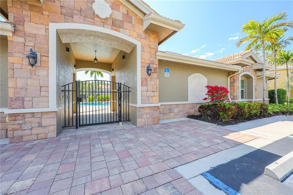 10804 Alvara Point Dr, Bonita Springs, FL 34135 Photo