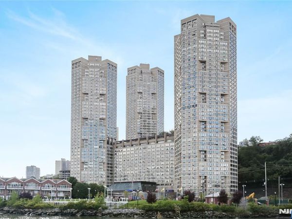 7004 Boulevard East 25A, Unit 25A, GUTTENBERG, NJ 07093