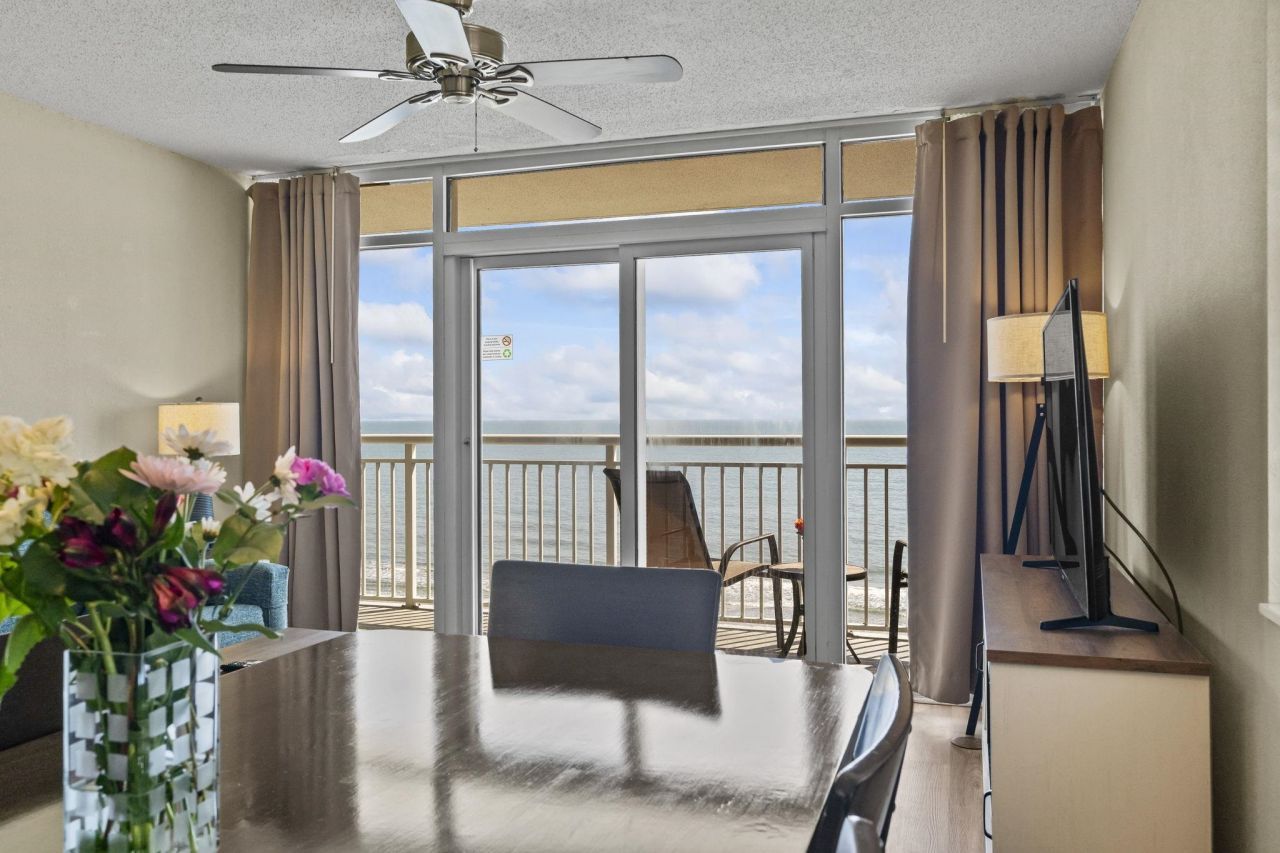 1700 N Ocean Blvd. Photo 20