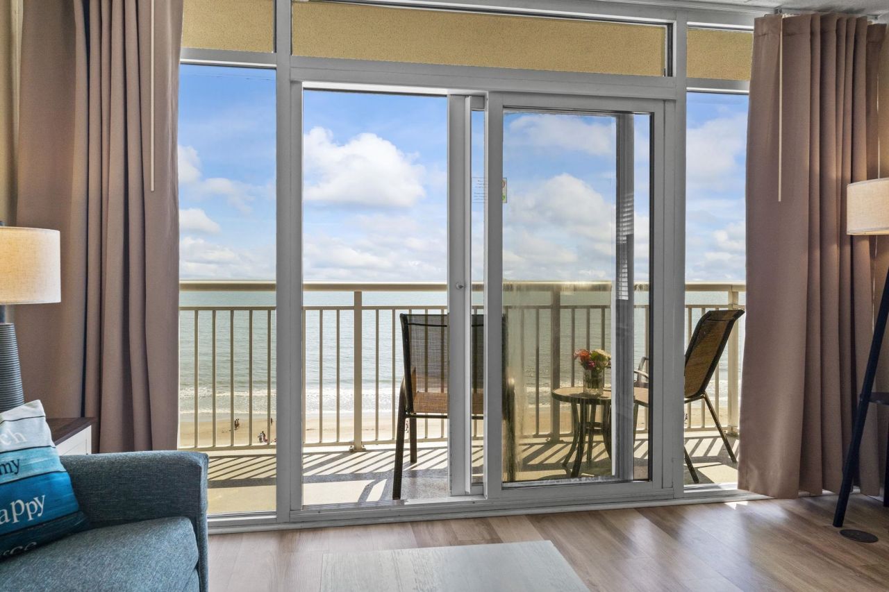 1700 N Ocean Blvd. Photo 23