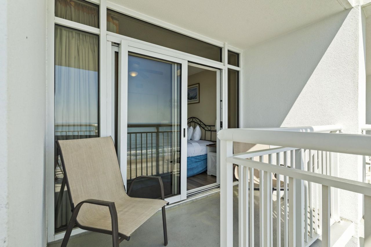 1700 N Ocean Blvd. Photo 30