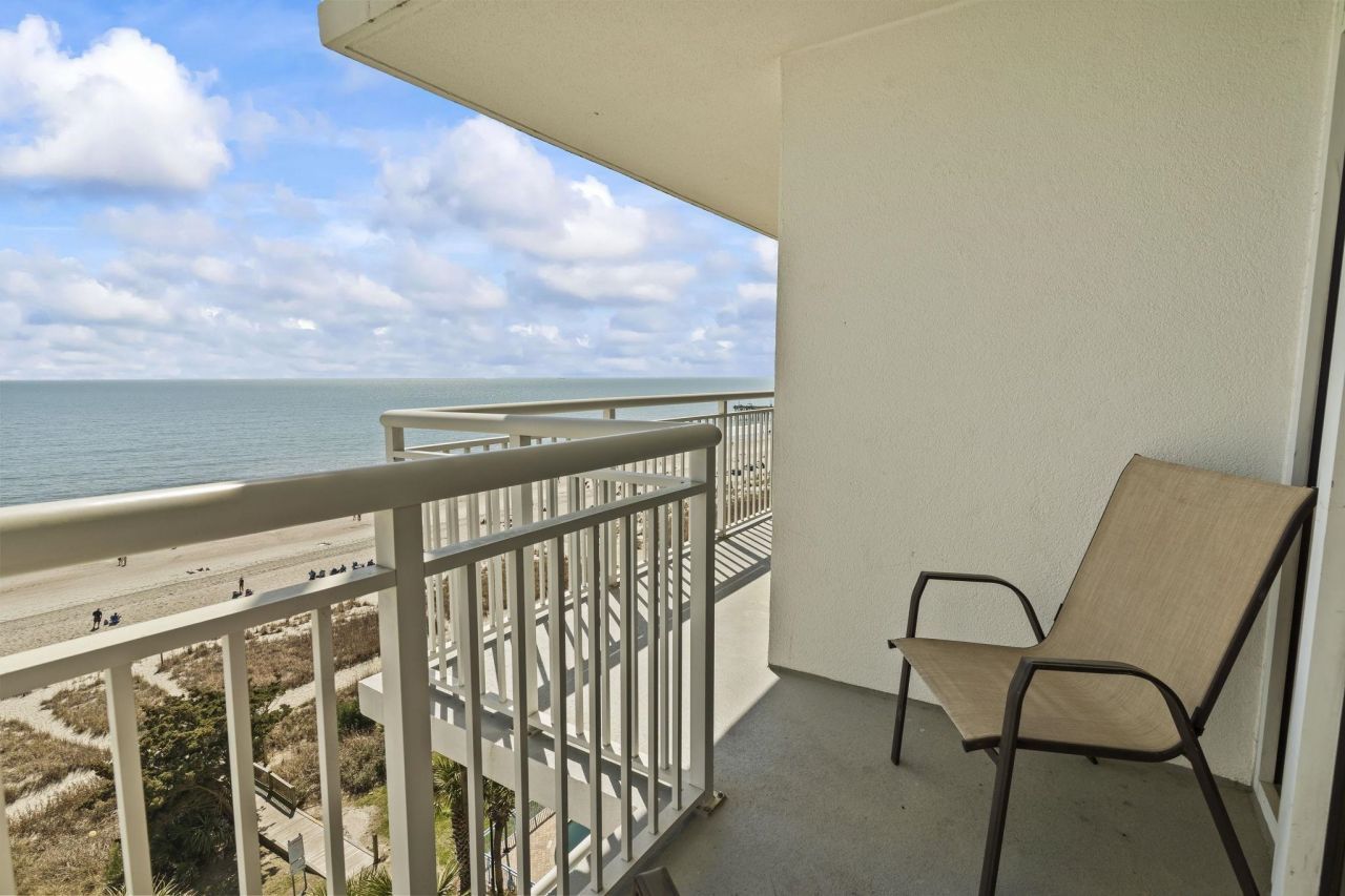 1700 N Ocean Blvd. Photo 31